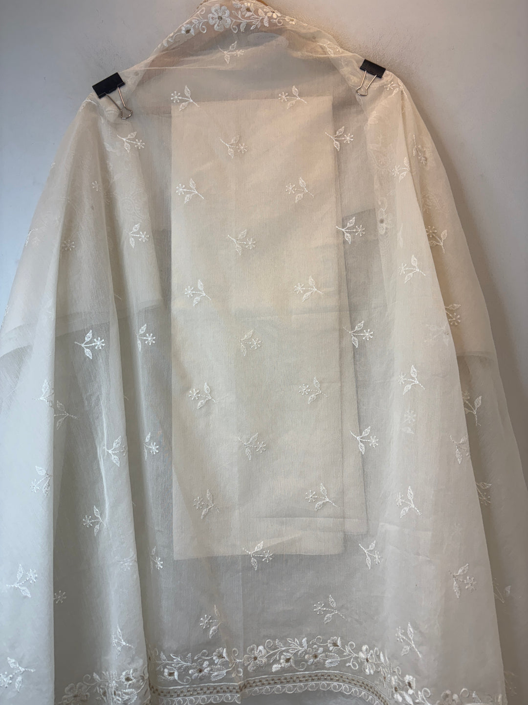 Noorika – Mul Chanderi Zari Embroidered Suit DBPZ2