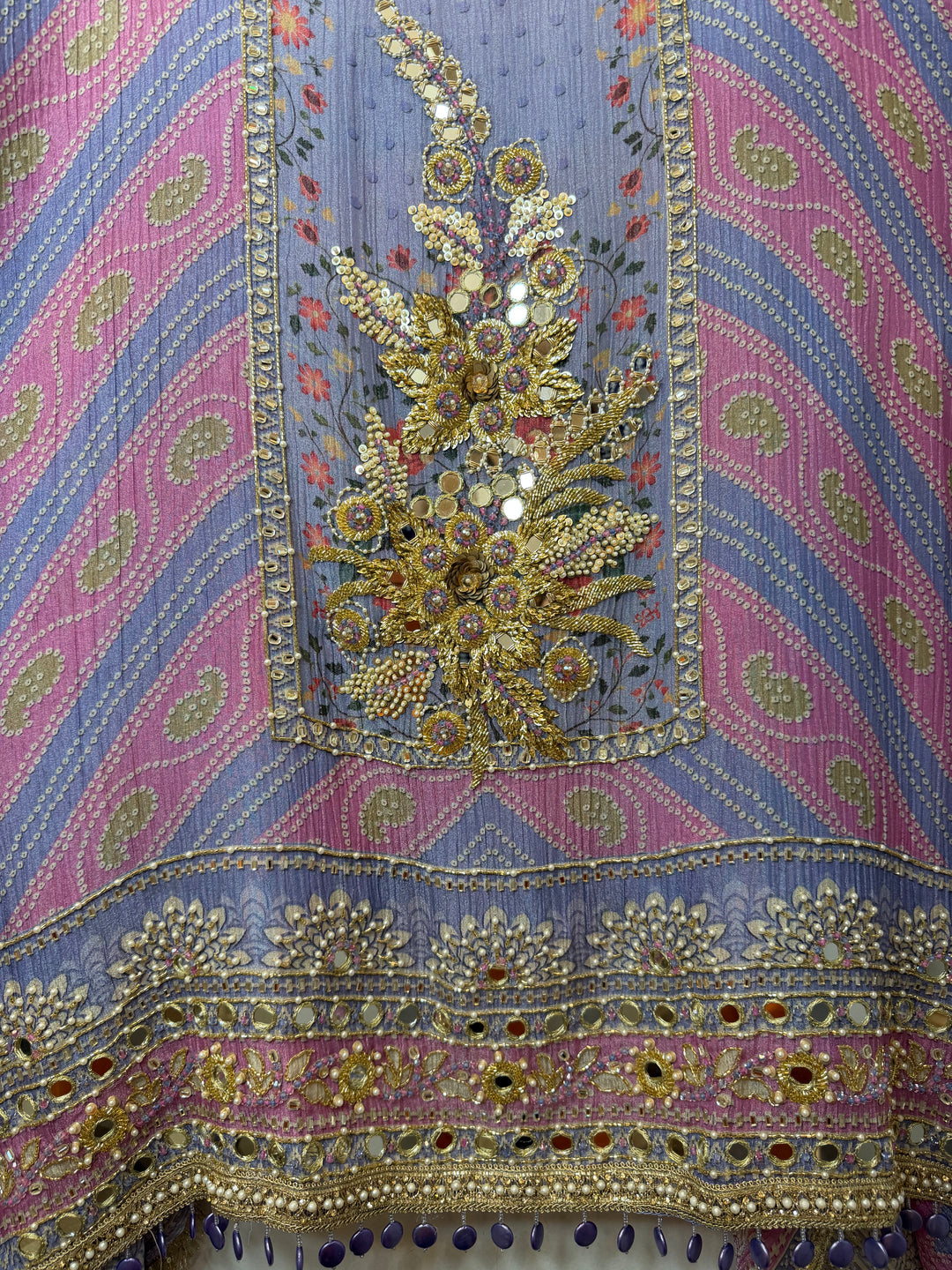 Zaylee – Crushed Tissue Mirror Handwork Suit
