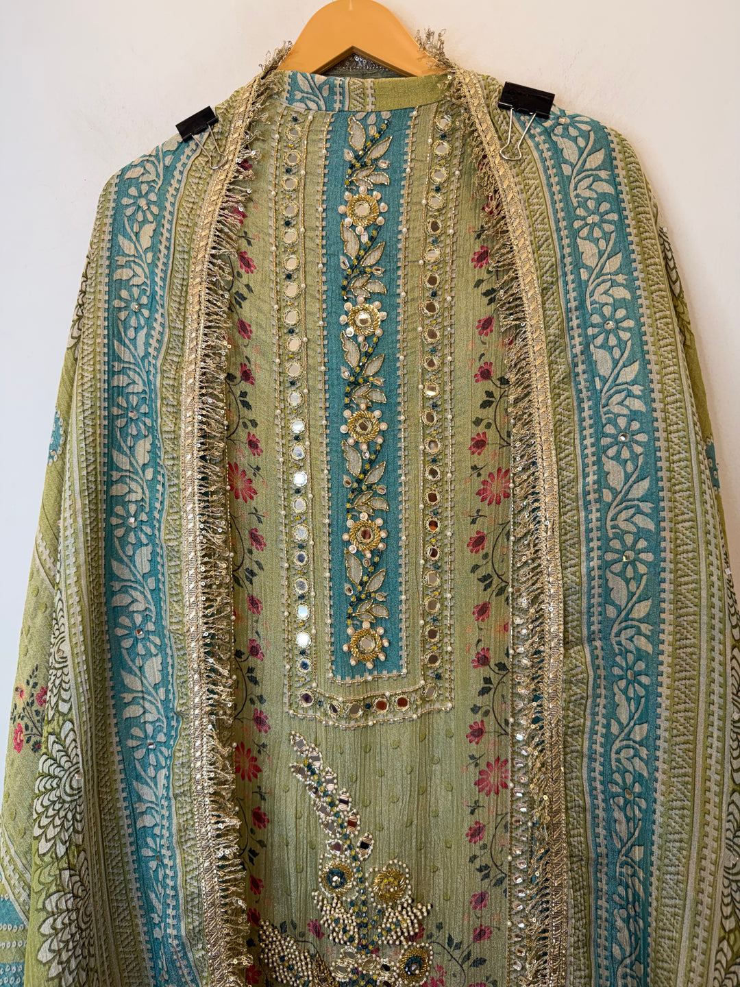 Zaylee – Greenish Crushed Tissue Mirror Handwork Suit