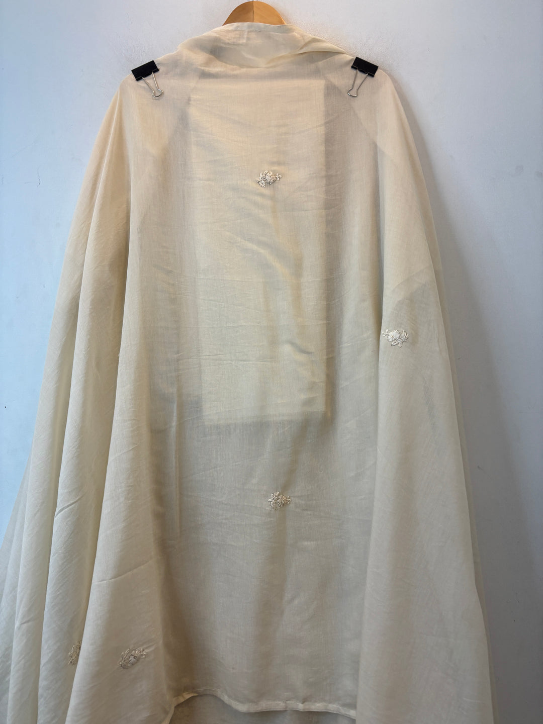 Meher – Ivory Cream Mul Chanderi Embroidered Suit