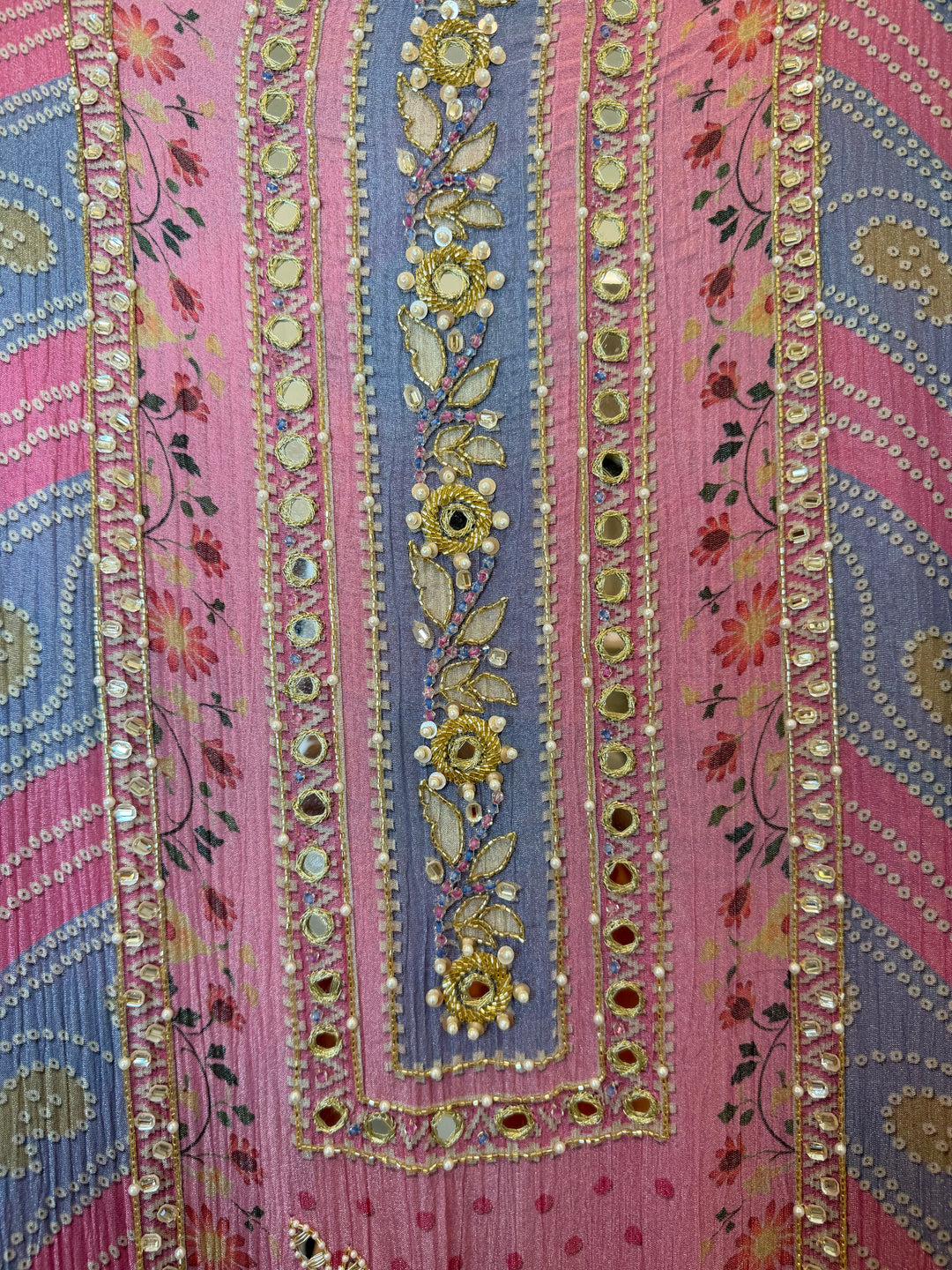 Zaylee – Pink Crushed Tissue Mirror Handwork Suit