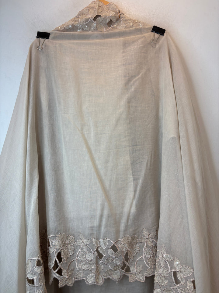 Meherbano – Ivory Mul Chanderi Embroidered Suit