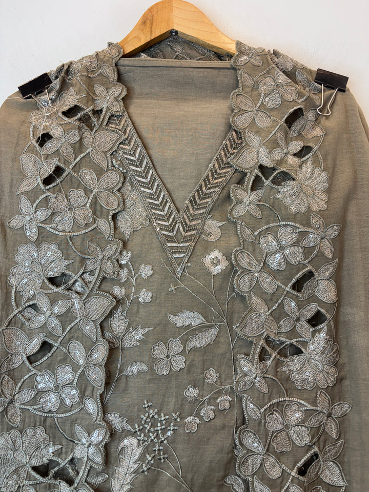Meherbano – Greyish Brown Mul Chanderi Embroidered Suit