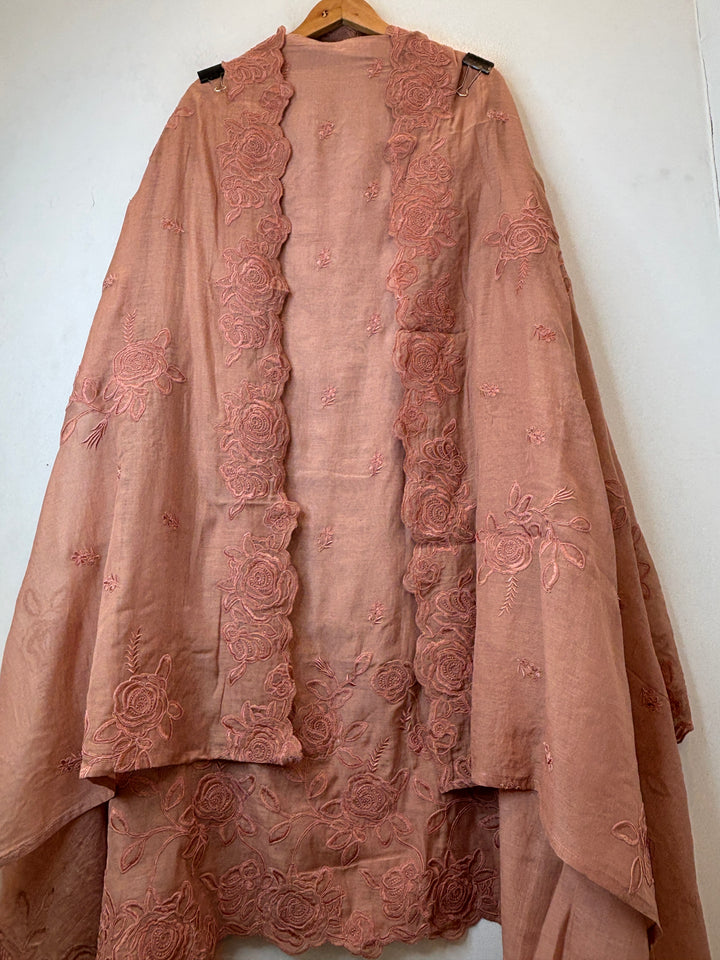Mehrnaz – Peach Mul Cotton Embroidered Suit
