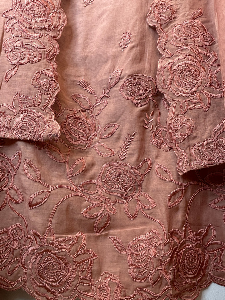 Mehrnaz – Peach Mul Cotton Embroidered Suit