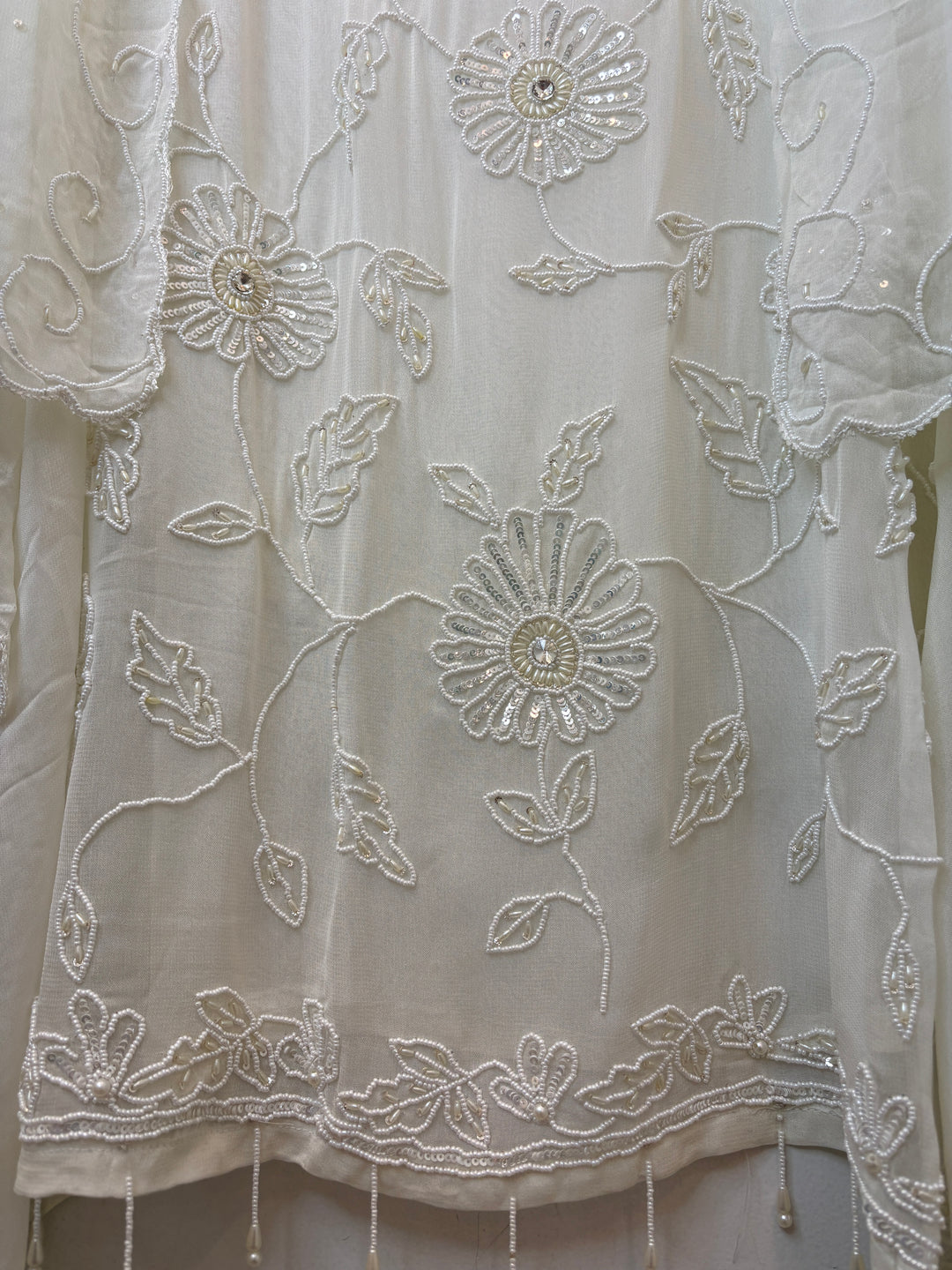 Noor-e-Zar – Georgette Handworked Suit