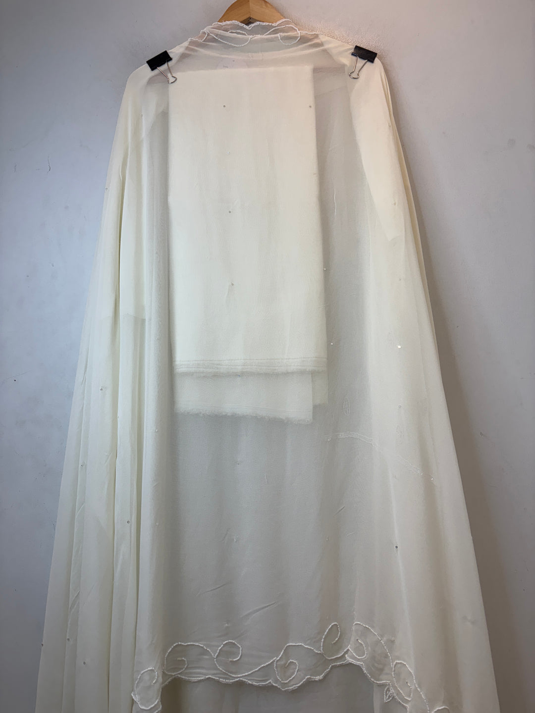Noor-e-Zar – Georgette Handworked Suit
