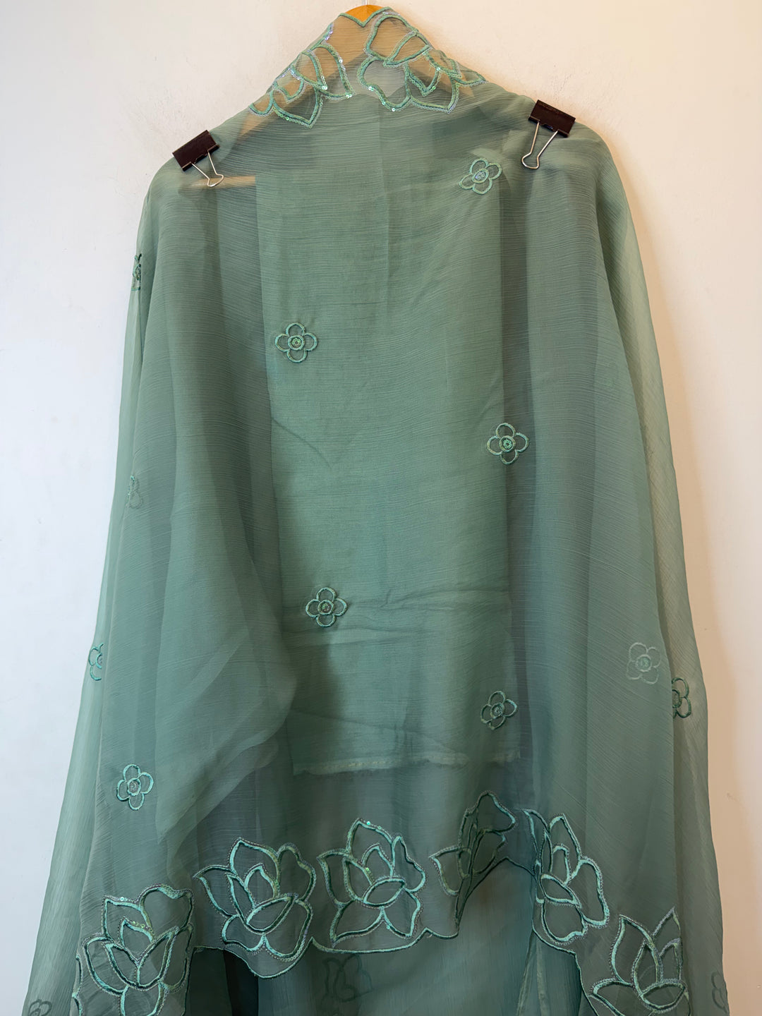 Zarelle – Chiffon Organza Handwork Suit