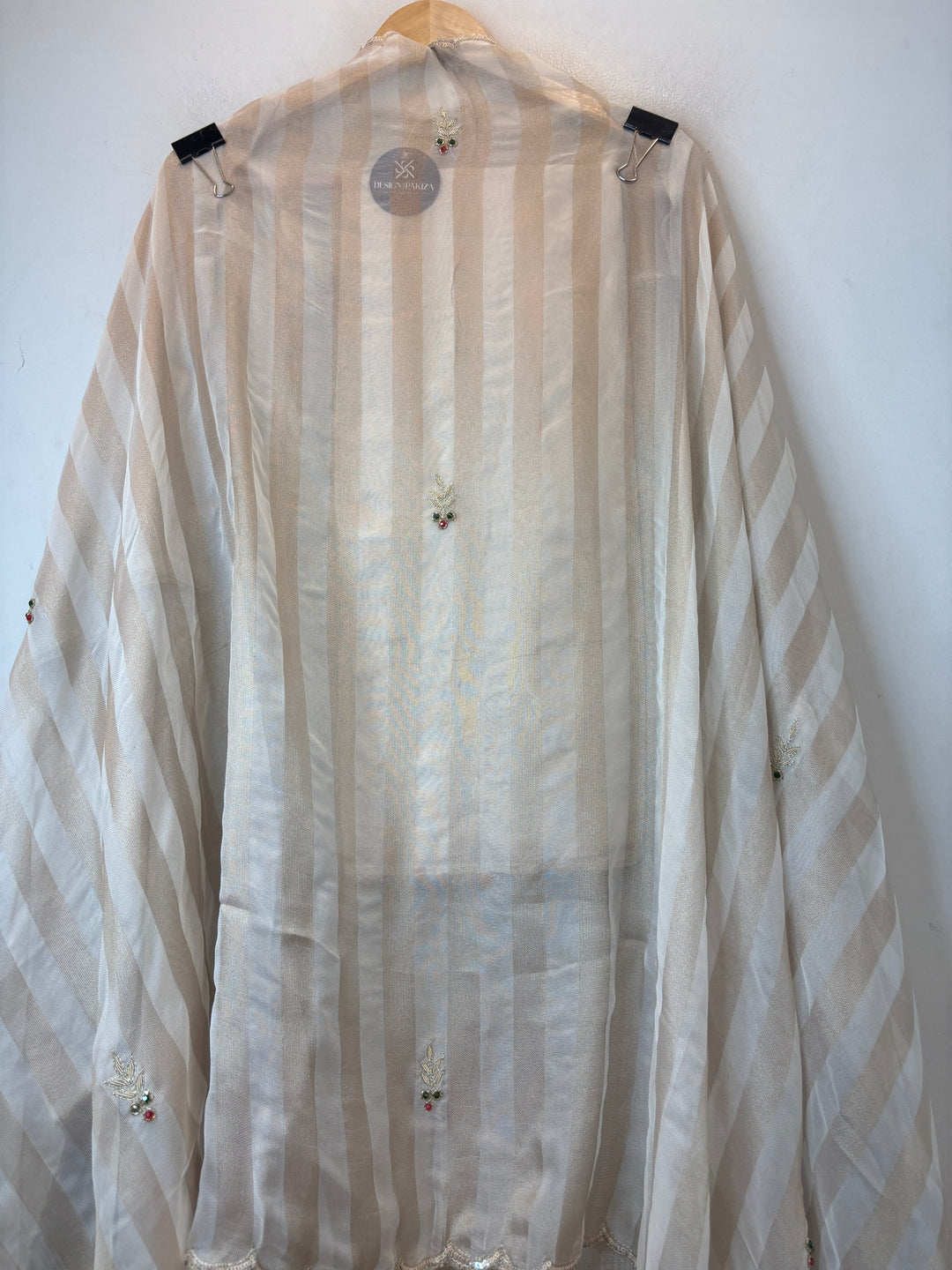 Zareefa – Tissue Burberry Handcrafted Suit