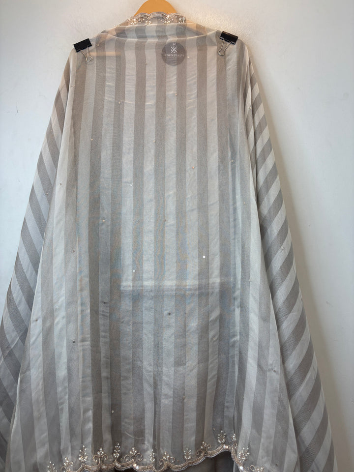 Noor Mahal – Tissue Burberry Luxury Suit