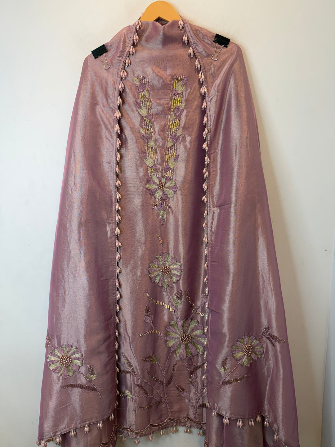 Zehaira – Pink Tissue Dabka &amp; Zari Handwork Suit