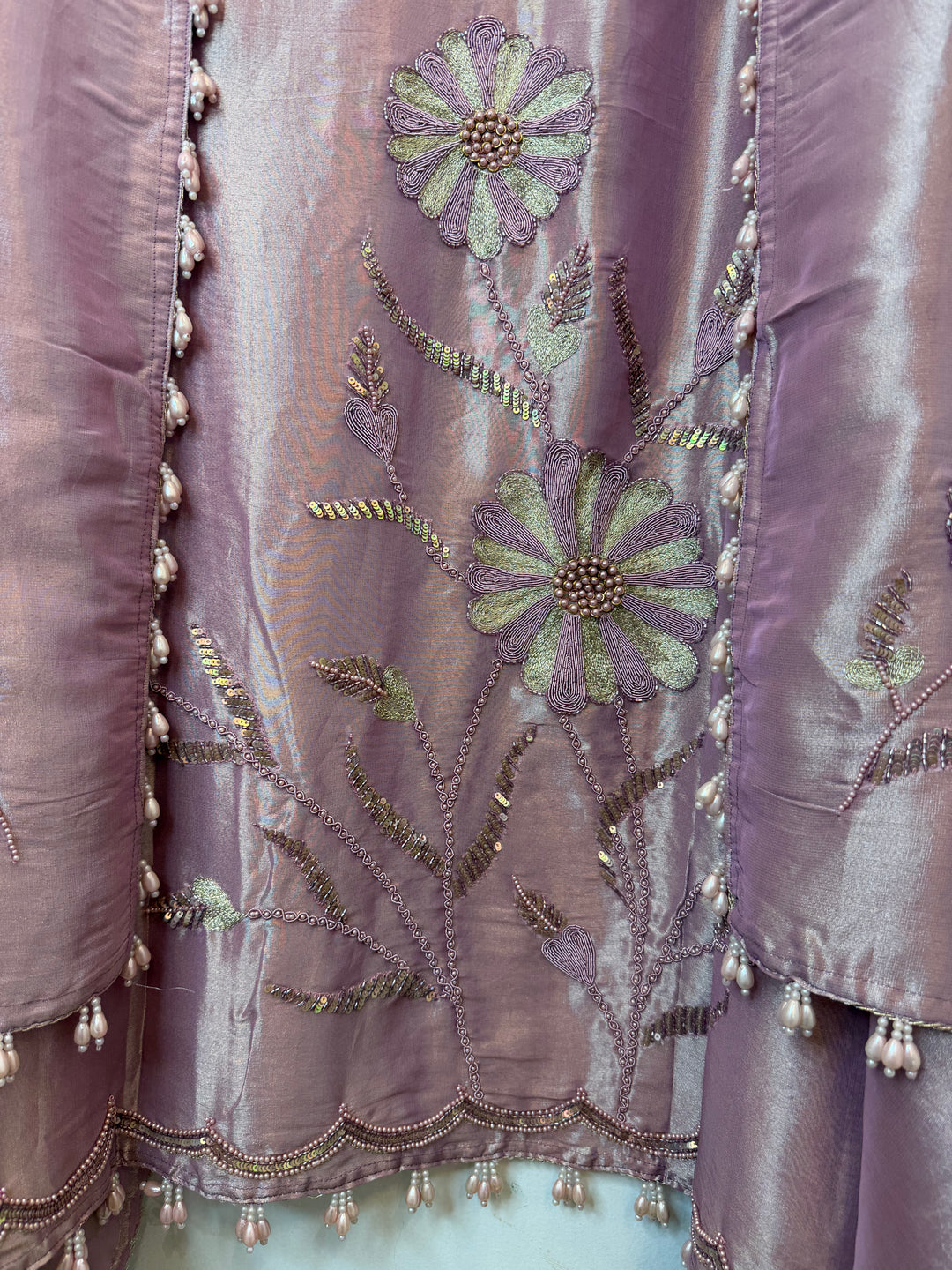 Zehaira – Pink Tissue Dabka &amp; Zari Handwork Suit