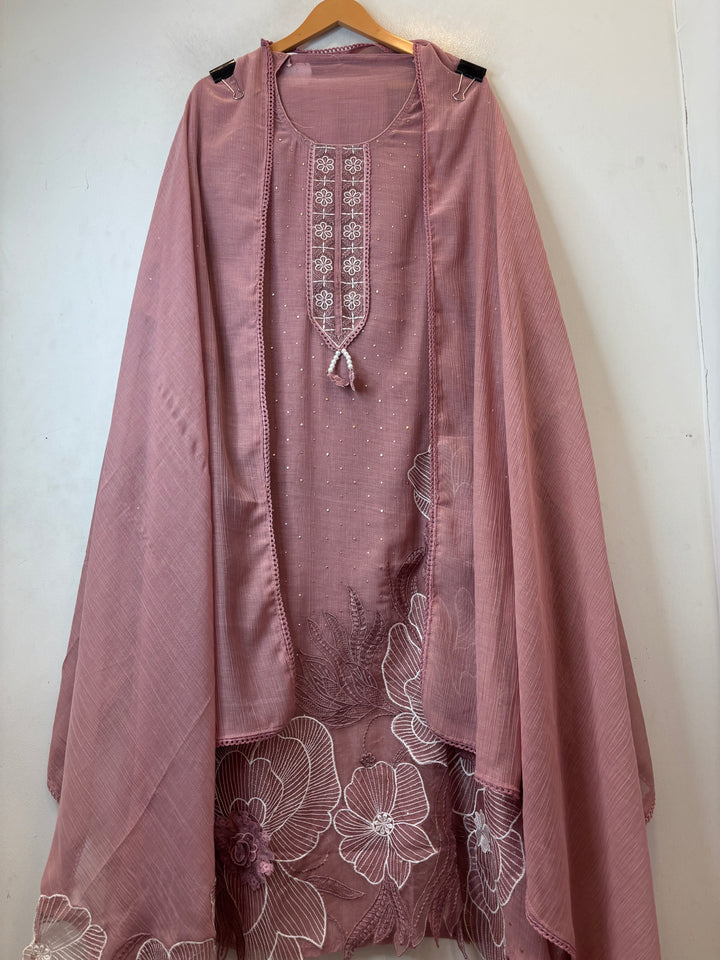 Gulrukh – Blush Pink Crush Mul Cotton Embroidered Suit