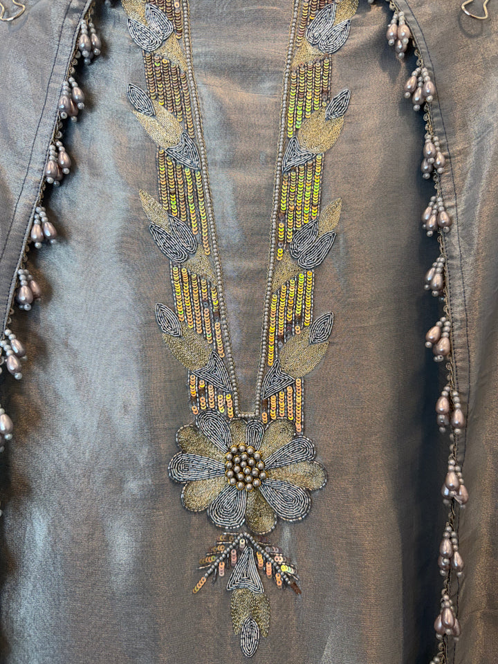 Zehaira – Grey Tissue Dabka &amp; Zari Handwork Suit