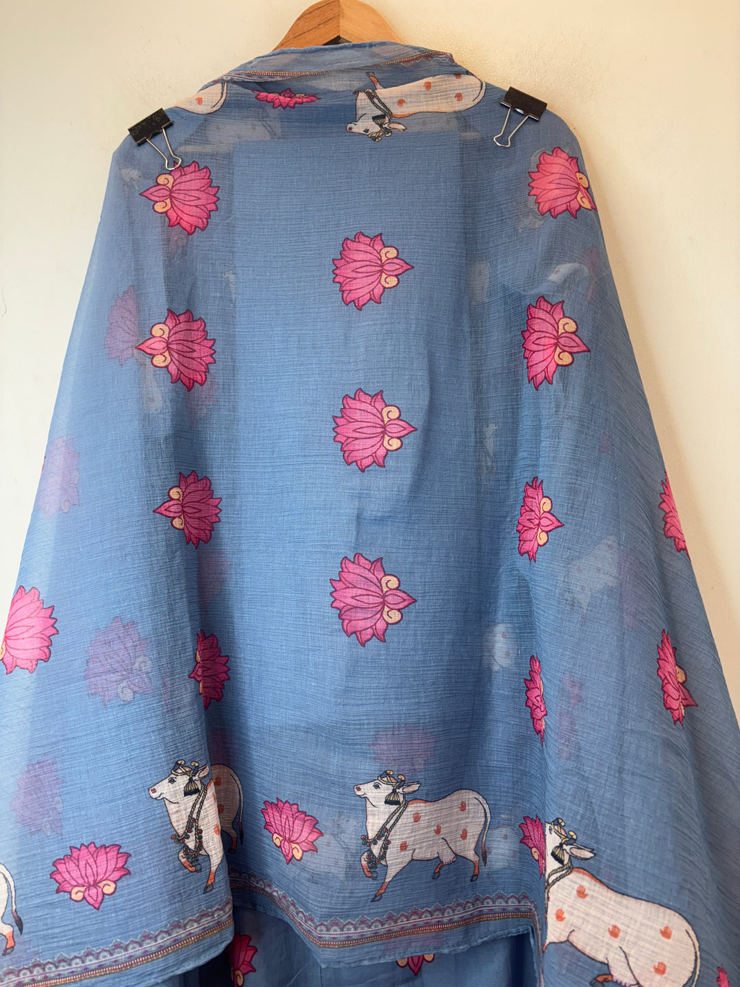 Pichwaiya – Blue Mul Cotton Artistic Suit