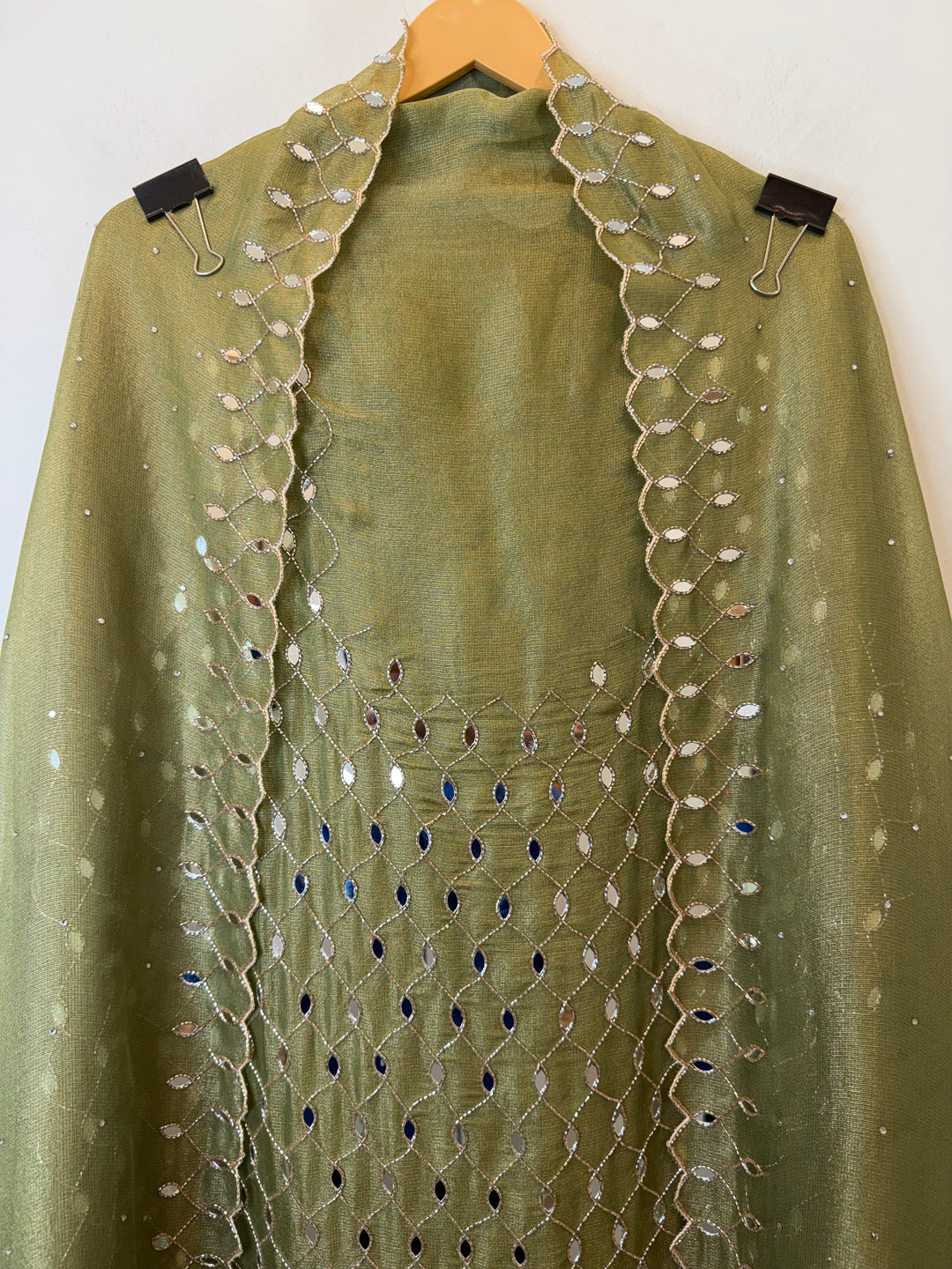 Zarvyn – Green Tissue Burberry Mirror Cutwork Suit