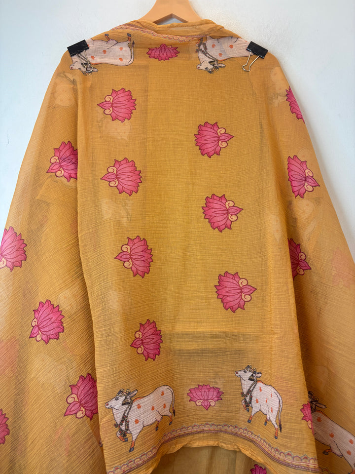 Pichwaiya – Yellow Mul Cotton Artistic Suit