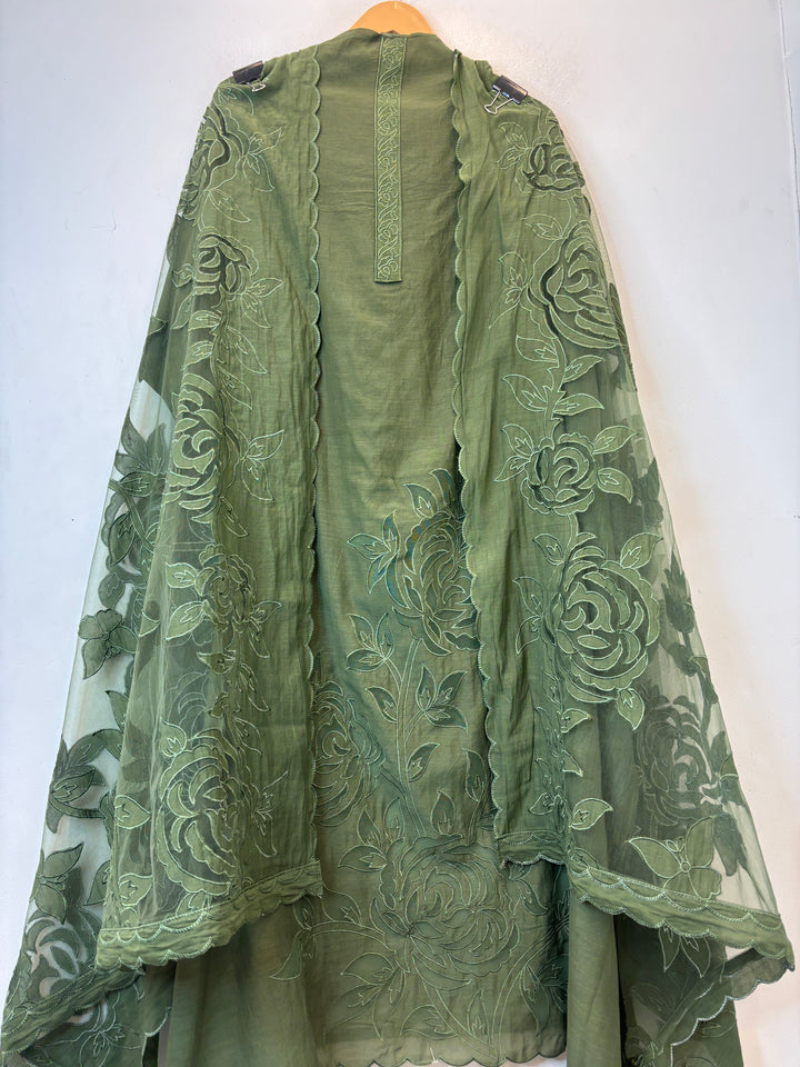 Gulnaar – Green Crush Mul Cotton Appliqué Suit