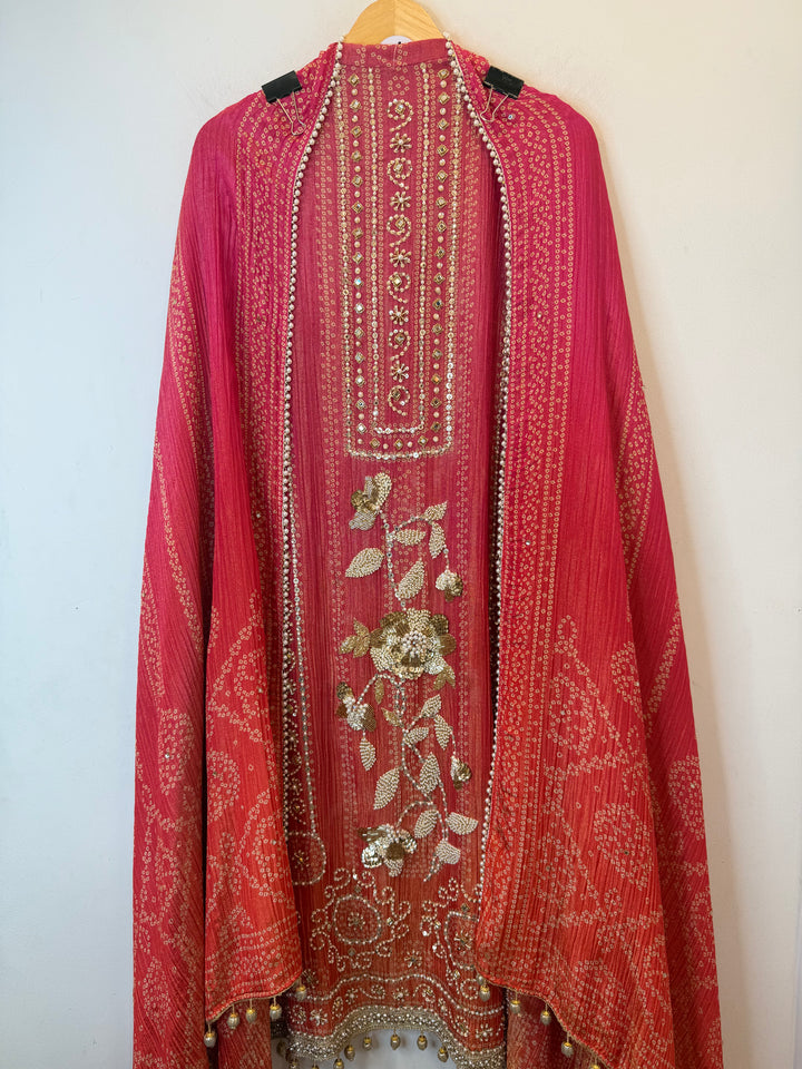 Kundara – Pink Crushed Tissue Kundan Handwork Suit