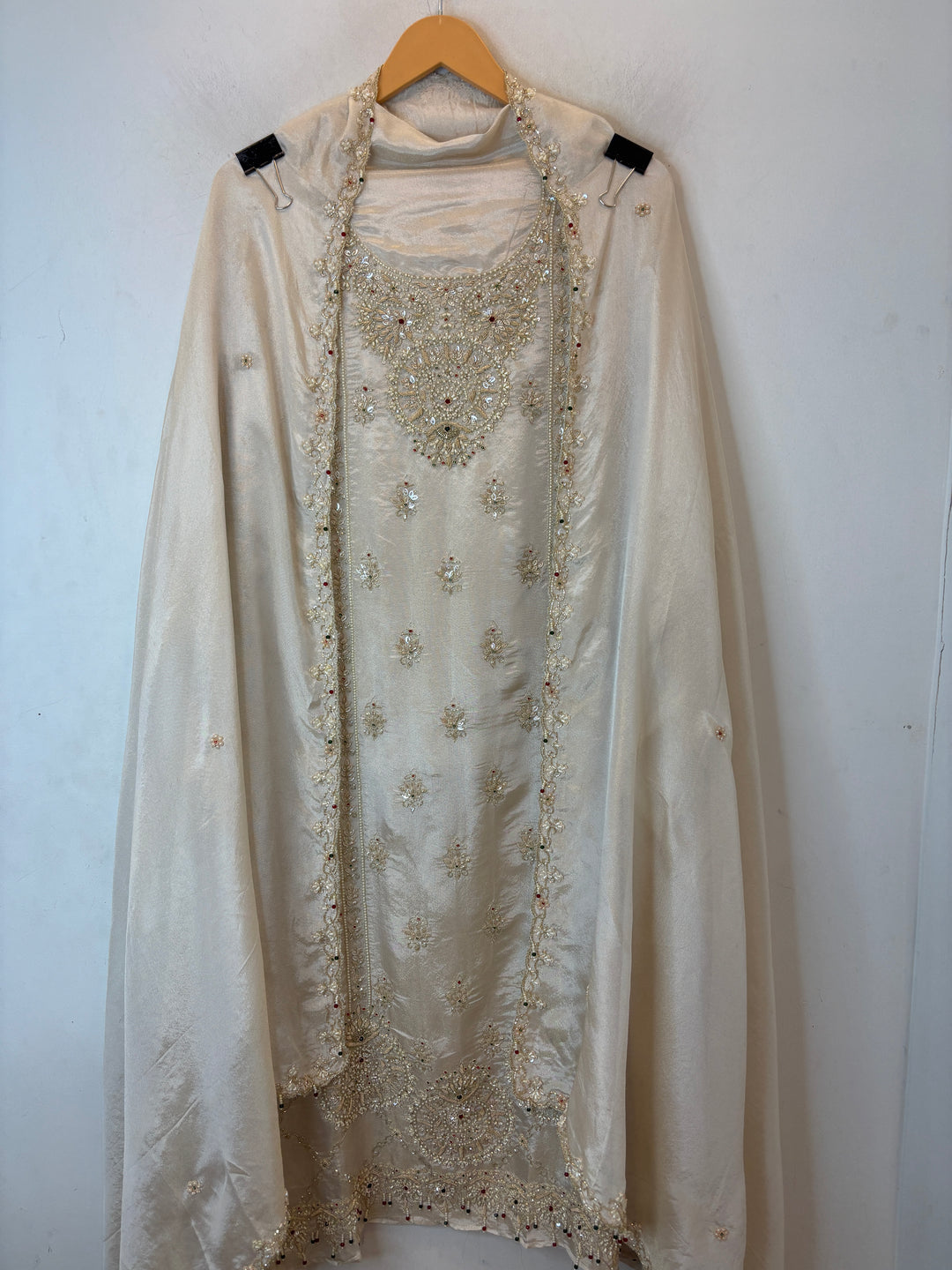 Rangrez – Crush Tissue Bandhani Suit