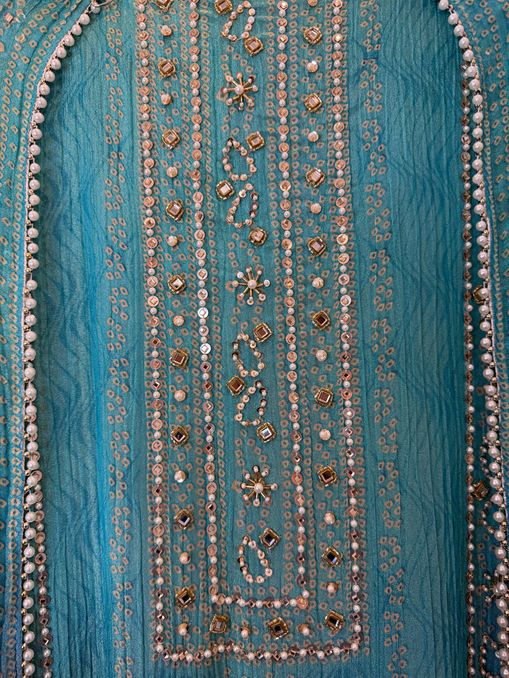 Kundara – Green Crushed Tissue Kundan Handwork Suit