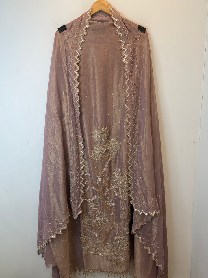 Zayara – Grey Tissue Burberry Dabka Handwork Suit