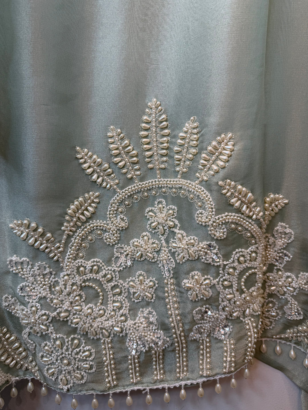 Zareeva – Pearl &amp; Cutdana Heavy Handwork Suit