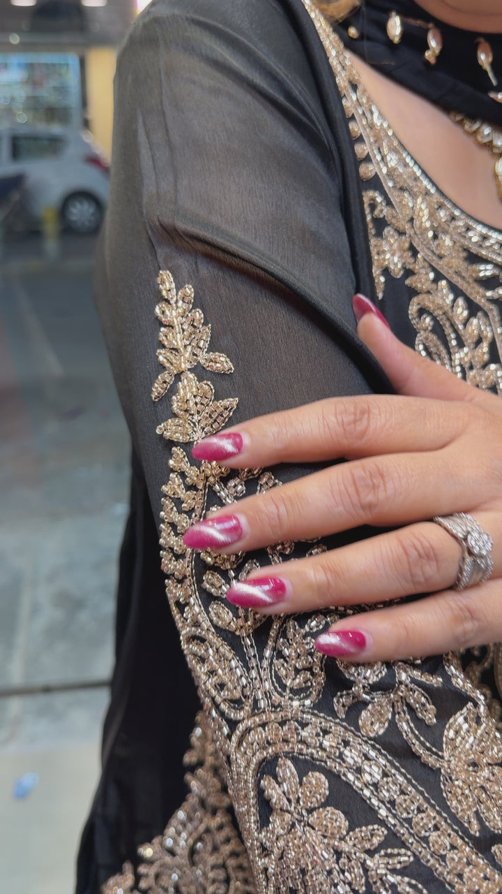 Zehvani – Chinon Beaded Tassel Suit