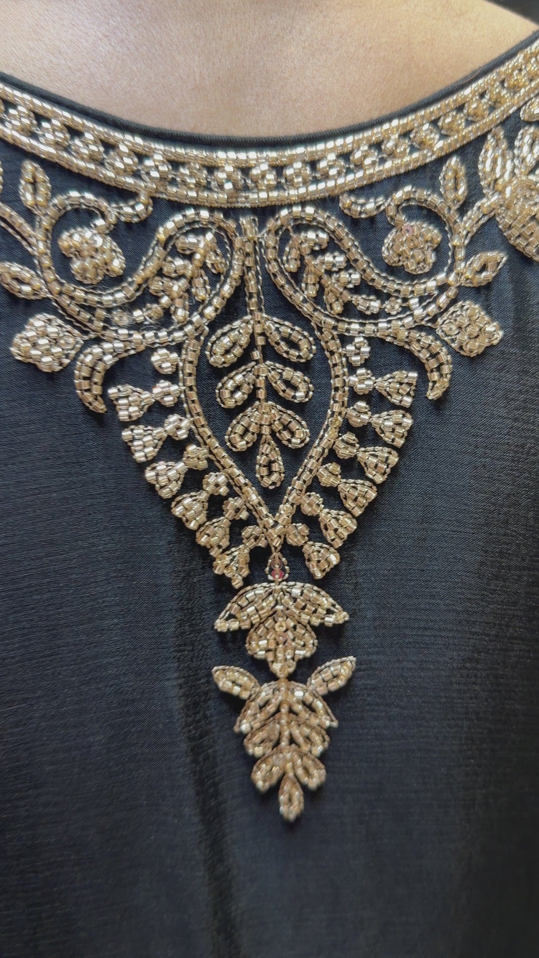 Zehvani – Chinon Beaded Tassel Suit